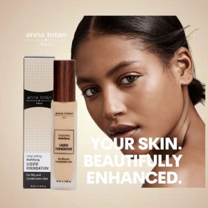 Long Lasting Mattifying Liquid Foundation